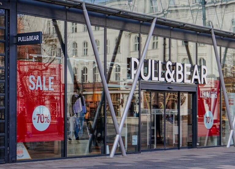 Pull&Bear avis 2026 : taille, qualité et faut-il acheter ?